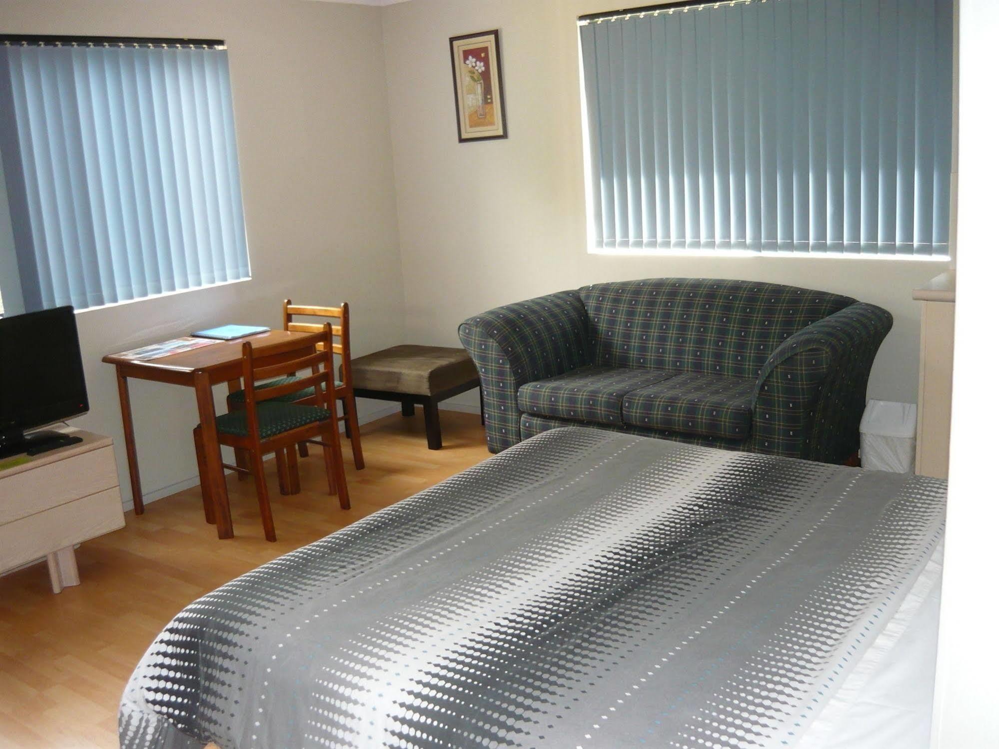 Albany Apartments Екстериор снимка